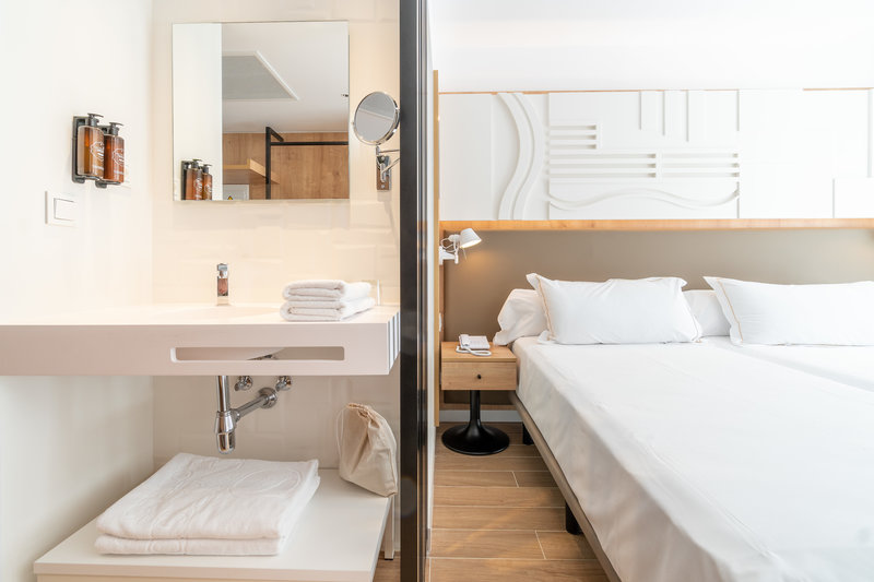 Senator Cala Millor 12