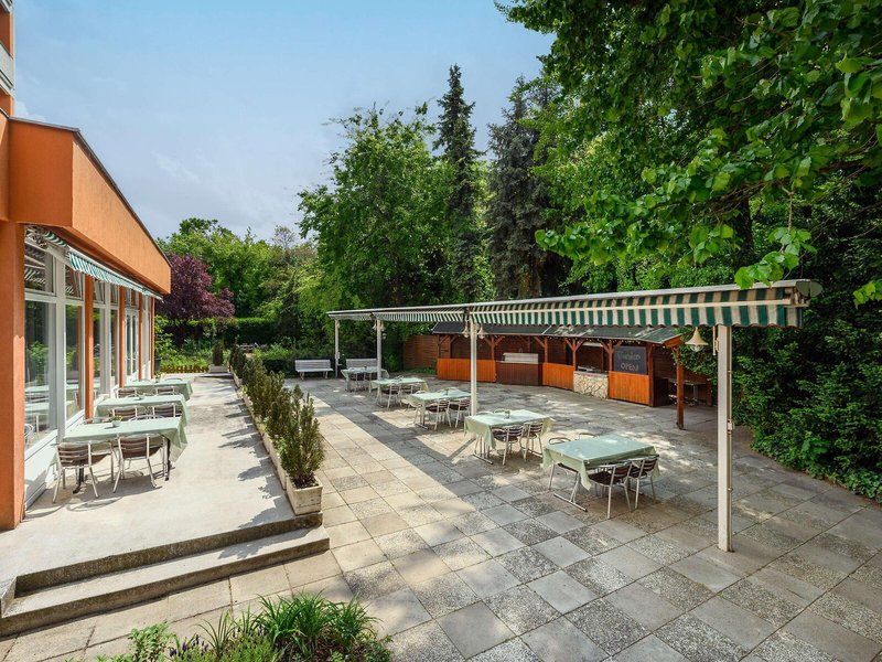ibis Budapest Citysouth Hotel 13 - Terrace