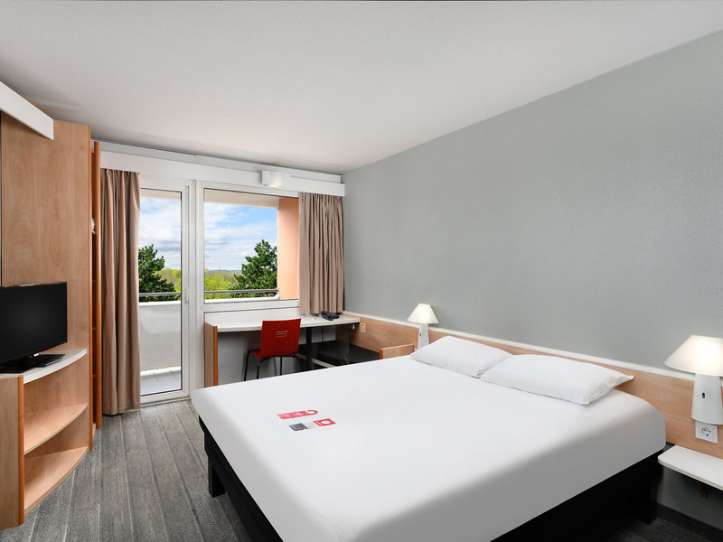 ibis Budapest Citysouth Hotel 35 - Room Example