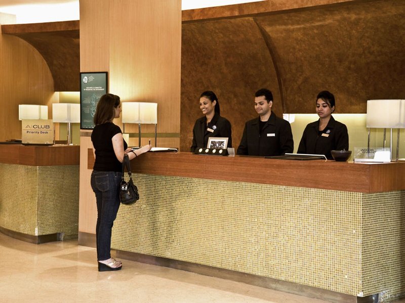 Novotel Mumbai Juhu Beach 8
