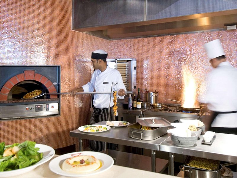 Novotel Mumbai Juhu Beach 15