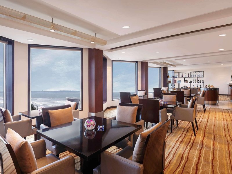 Novotel Mumbai Juhu Beach 24