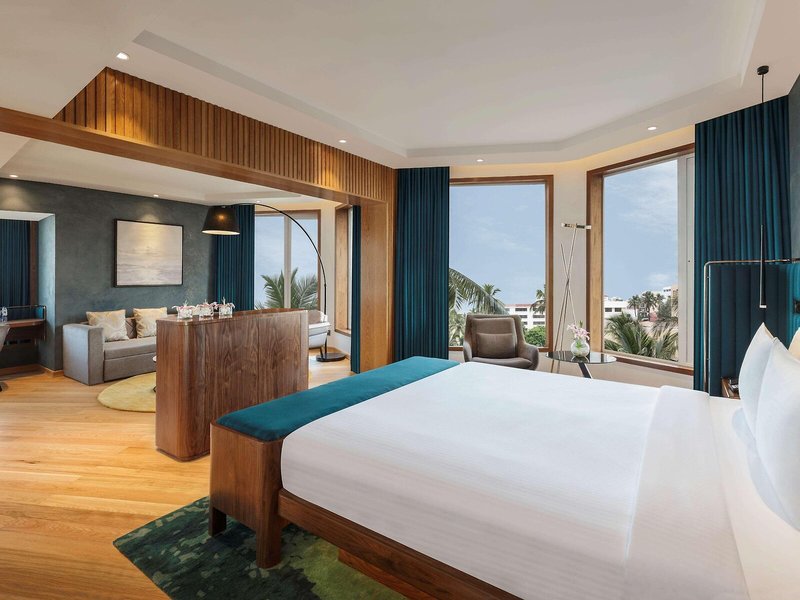 Novotel Mumbai Juhu Beach 38