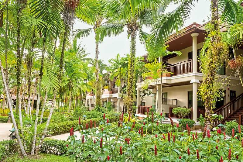 Khao Lak Bayfront Resort 13