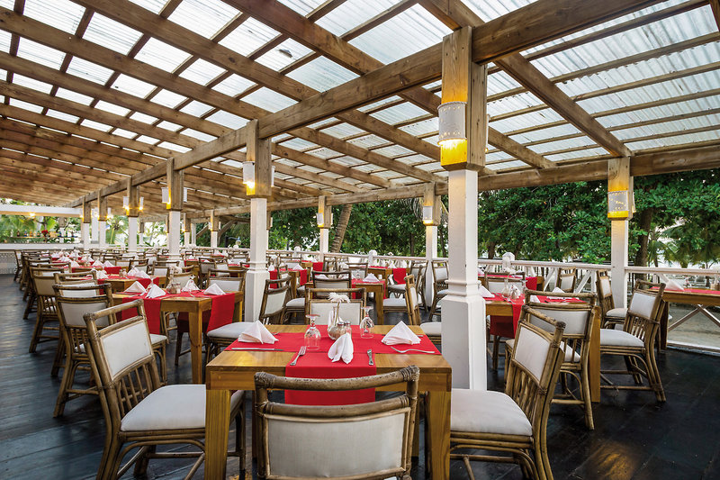 Coral Costa Caribe Resort & Spa 18