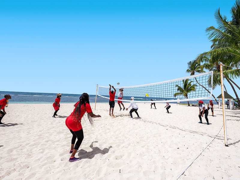 Coral Costa Caribe Resort & Spa 11 - Beach