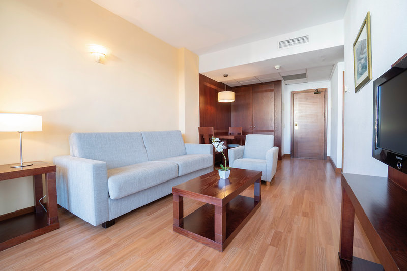 Aparthotel Tropicana 6