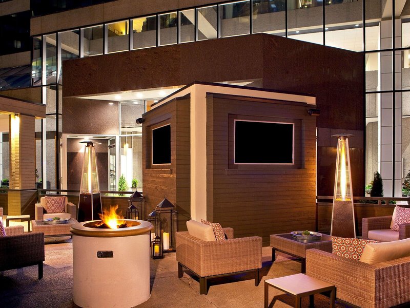 DoubleTree by Hilton Hotel Nashville Downtown 8