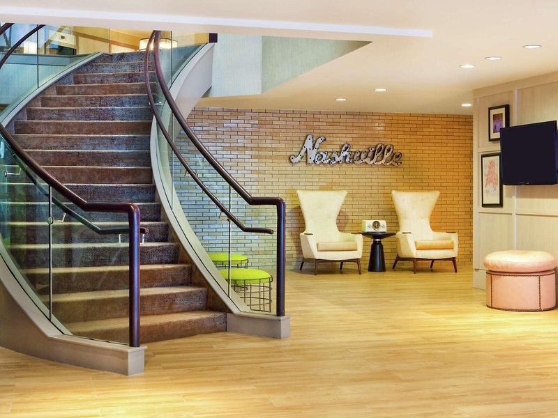 DoubleTree by Hilton Hotel Nashville Downtown 13
