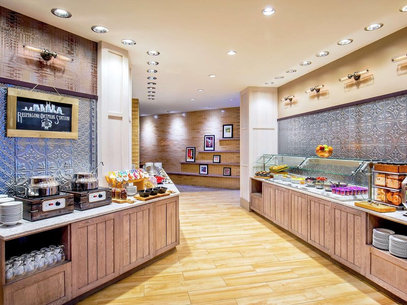 DoubleTree by Hilton Hotel Nashville Downtown 18