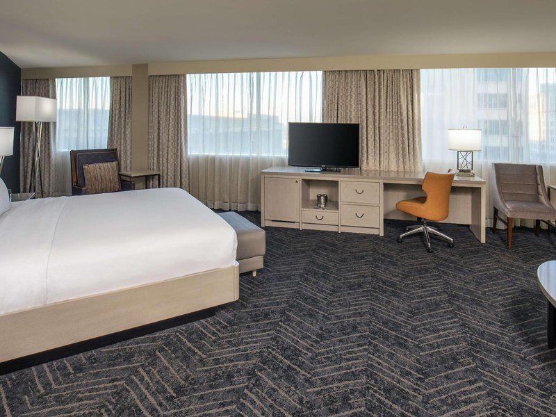 DoubleTree by Hilton Hotel Nashville Downtown 43