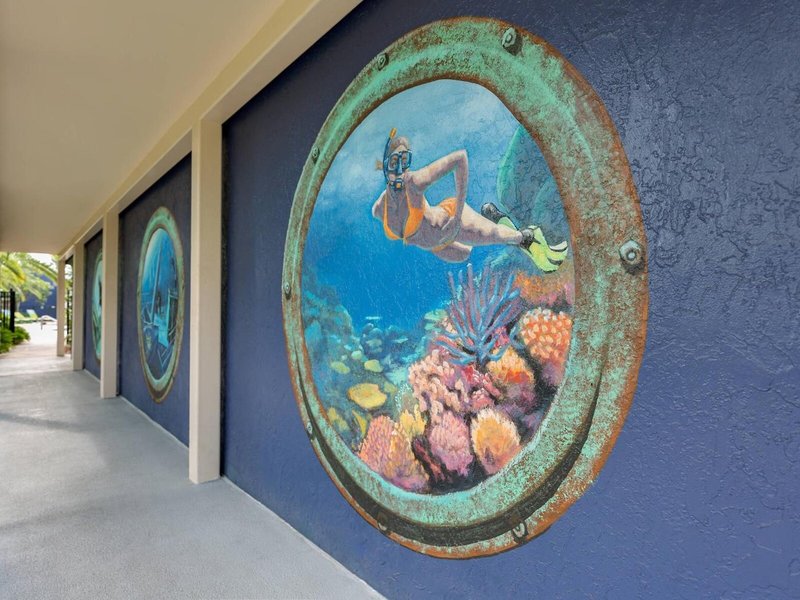 Fairfield Inn & Suites Key West at The Keys Collection 6 - Landscape