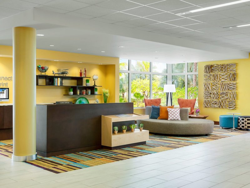 Fairfield Inn & Suites Key West at The Keys Collection 24 - Lounge / Lobby