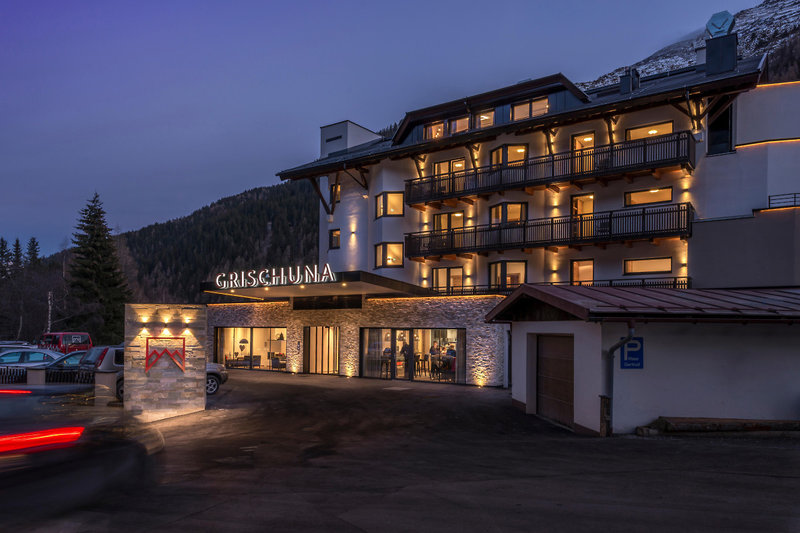 Hotel Grischuna 1