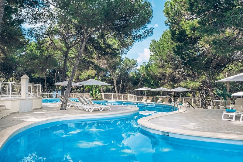 Iberostar Waves Club Cala Barca 3