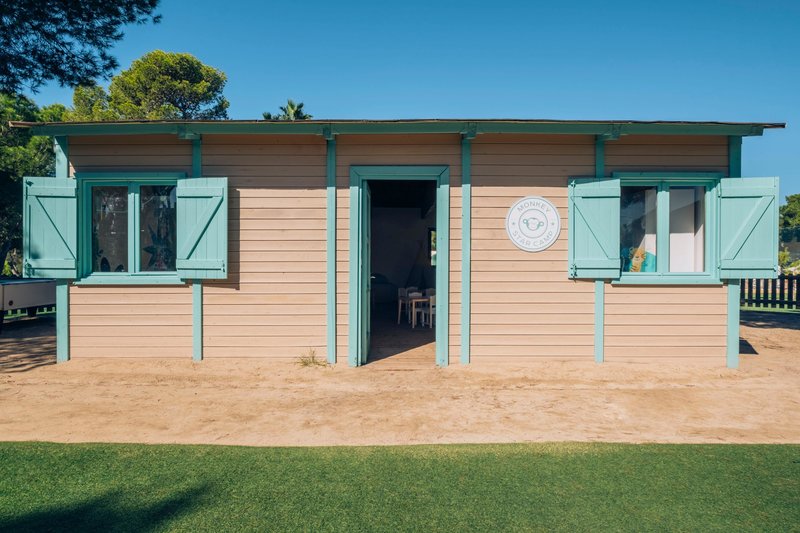 Iberostar Waves Club Cala Barca 38