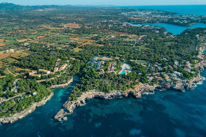 Iberostar Waves Club Cala Barca 26