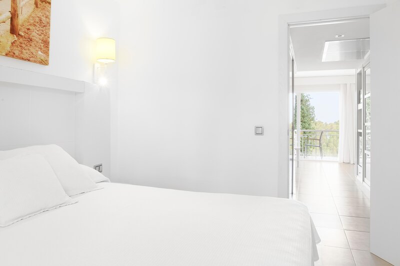 Iberostar Waves Club Cala Barca 57