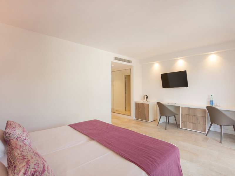 Bella Playa Hotel & Spa 25