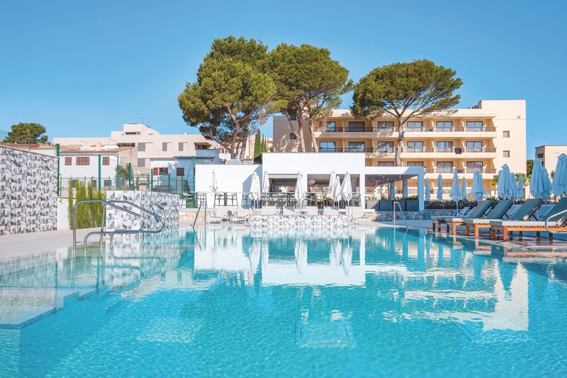 Bella Playa & Spa 1 - Outdoor Pool