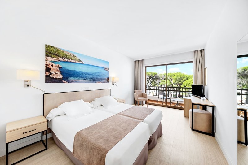 Bella Playa & Spa 13 - Room Example
