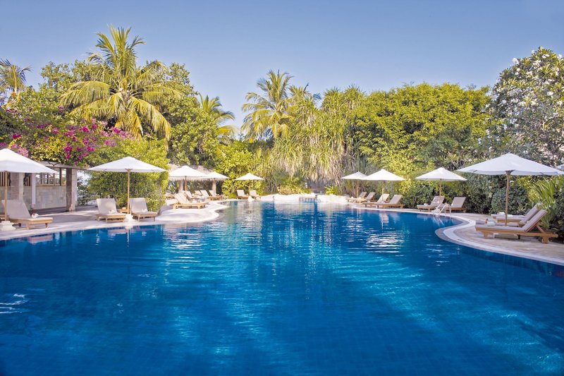 Le Meridien Al Aqah Beach Resort 3