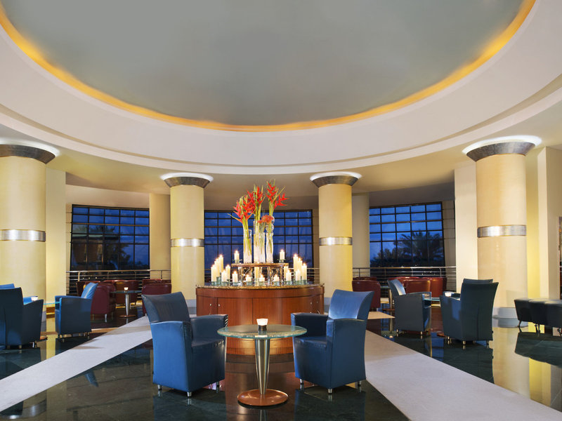 Le Meridien Al Aqah Beach Resort 20