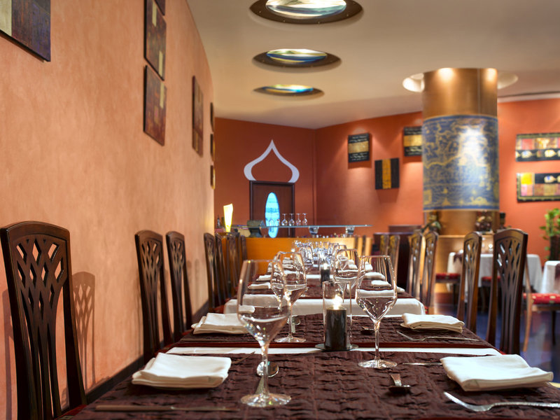 Le Meridien Al Aqah Beach Resort 13