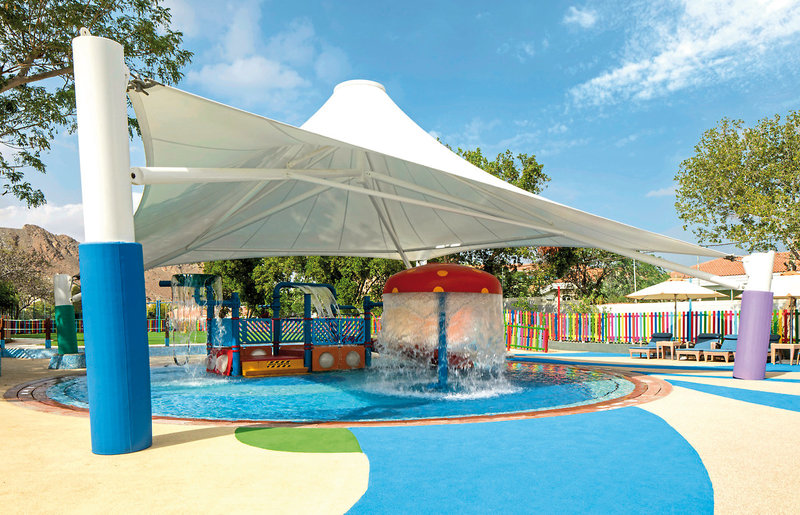 Le Meridien Al Aqah Beach Resort 16