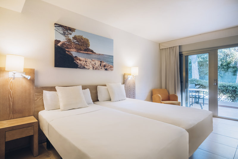 Iberostar Waves Pinos Park 34