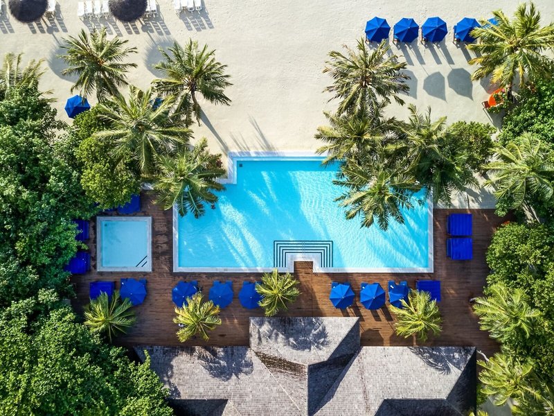 Olhuveli Beach & Spa Resort 6