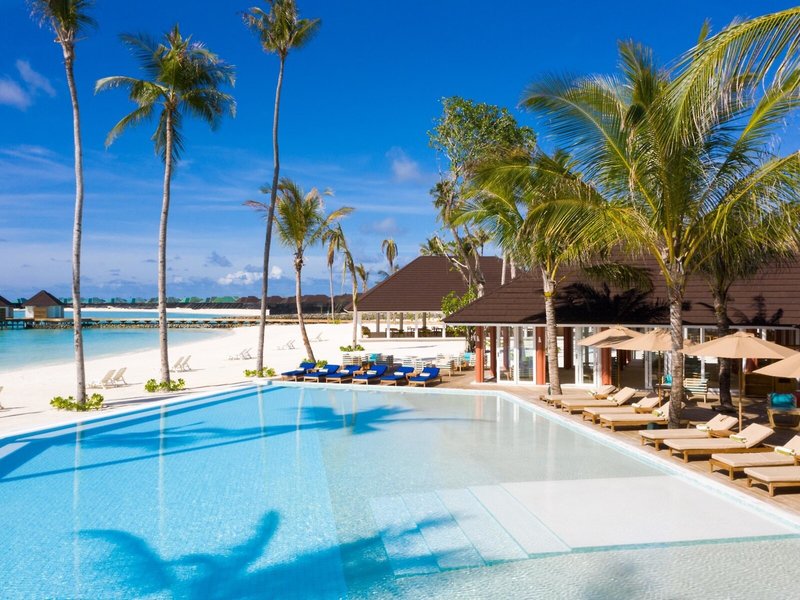 Olhuveli Beach & Spa Resort 8