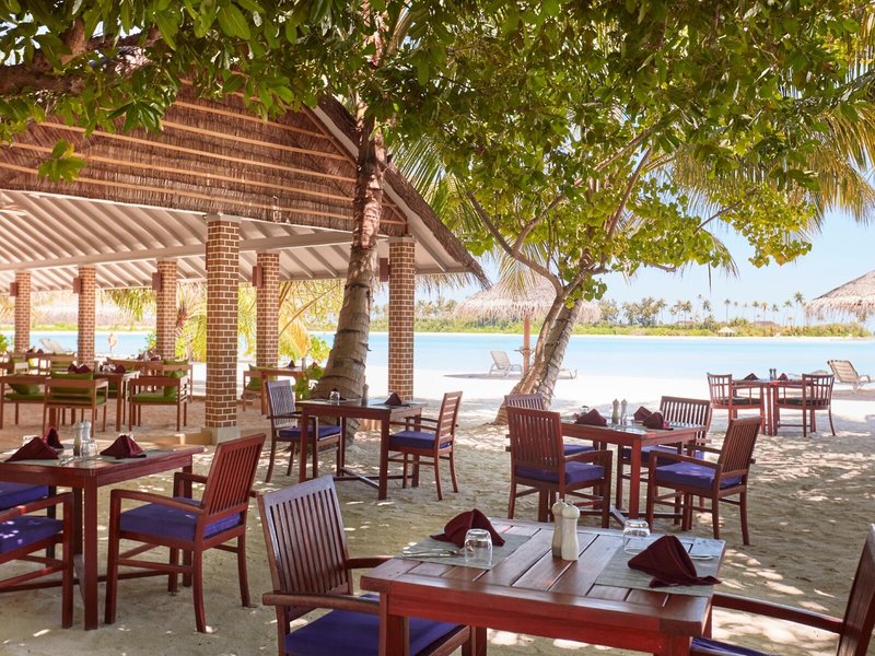 Olhuveli Beach & Spa Resort 15