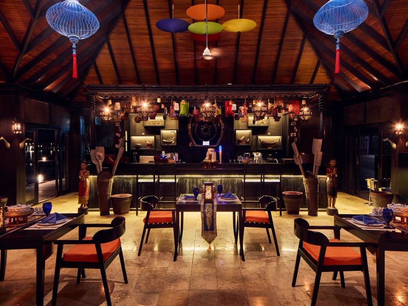 Olhuveli Beach & Spa Resort 16