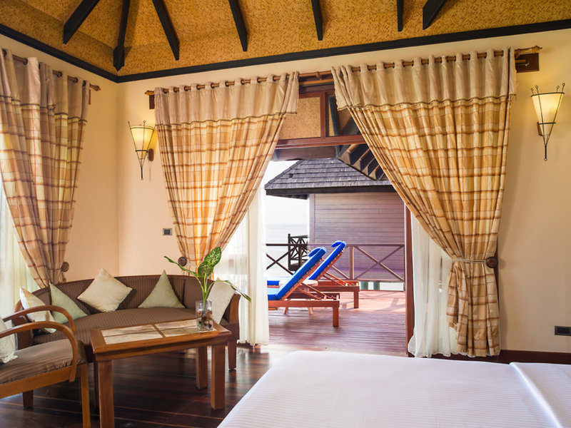 Olhuveli Beach & Spa Resort 39