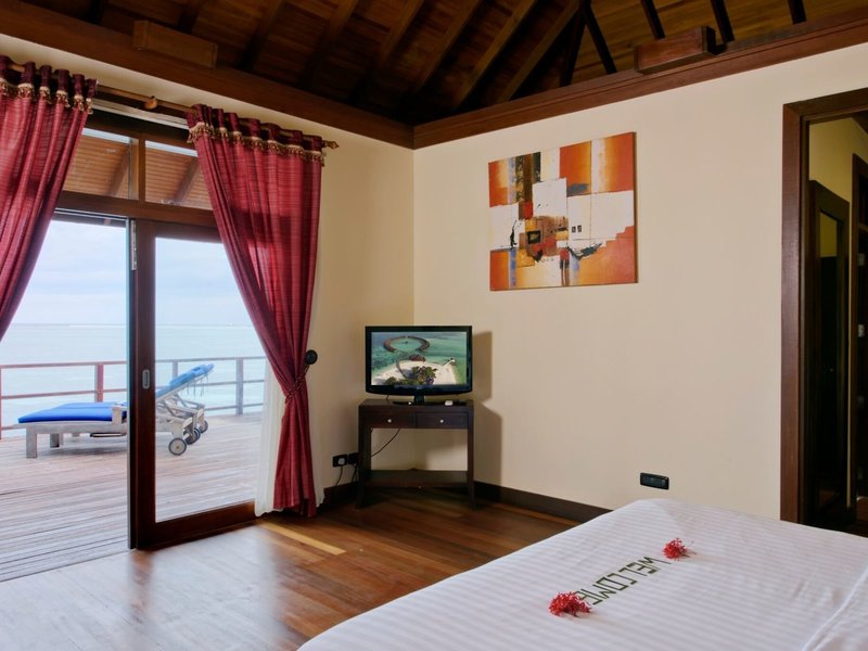 Olhuveli Beach & Spa Resort 40