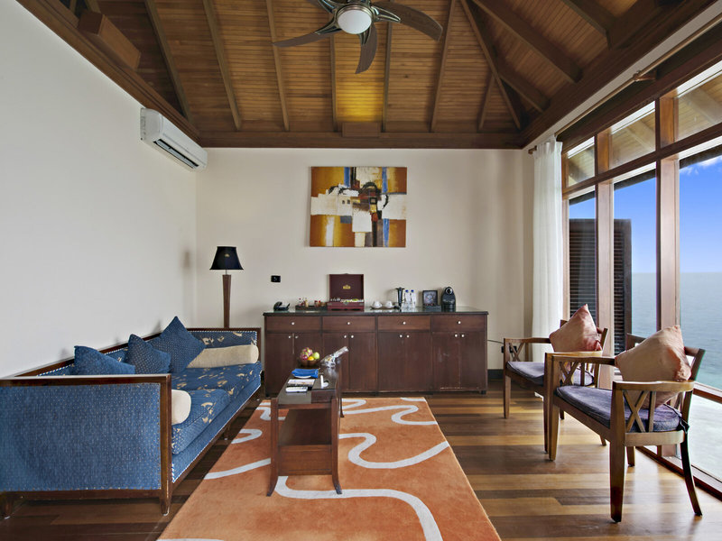 Olhuveli Beach & Spa Resort 45