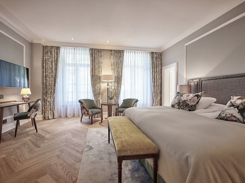 Victoria Jungfrau Grand Hotel 34