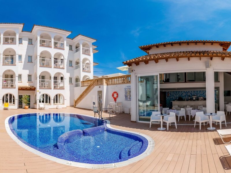 R2 Bahia Cala Ratjada Design Hotel 8