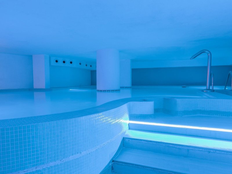 R2 Bahia Cala Ratjada Design Hotel 11