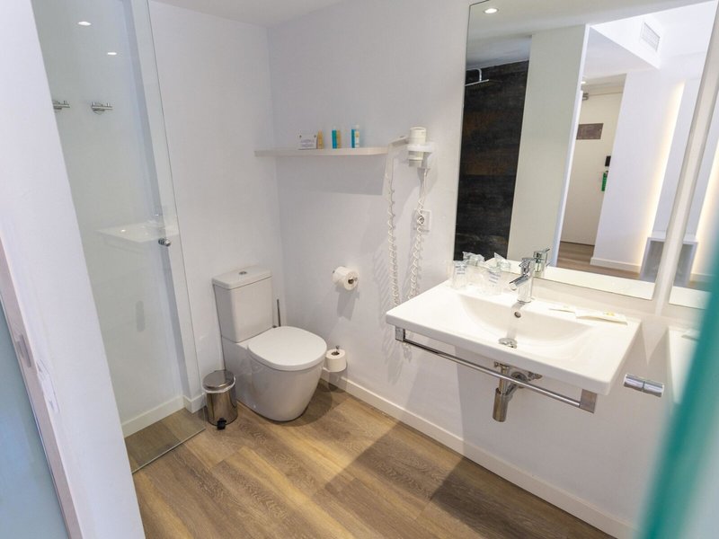 R2 Bahia Cala Ratjada Design Hotel 28