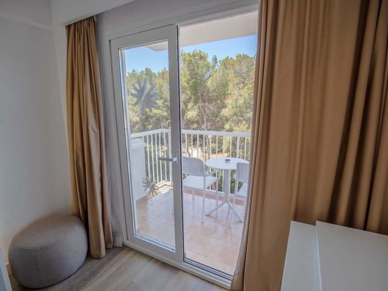 R2 Bahia Cala Ratjada Design Hotel 36