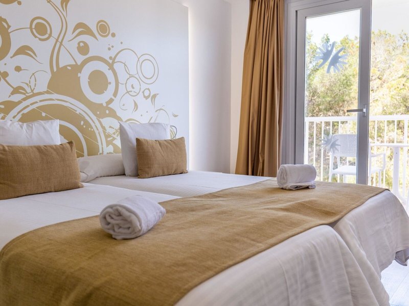 R2 Bahia Cala Ratjada Design Hotel 37