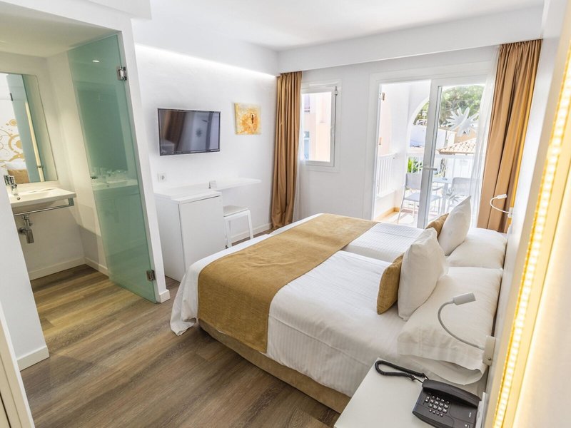 R2 Bahia Cala Ratjada Design Hotel 40