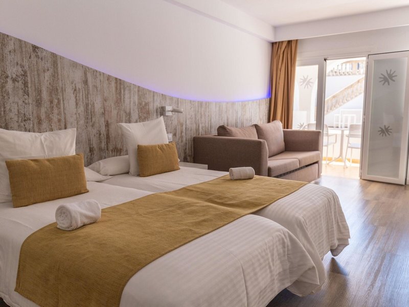 R2 Bahia Cala Ratjada Design Hotel 50