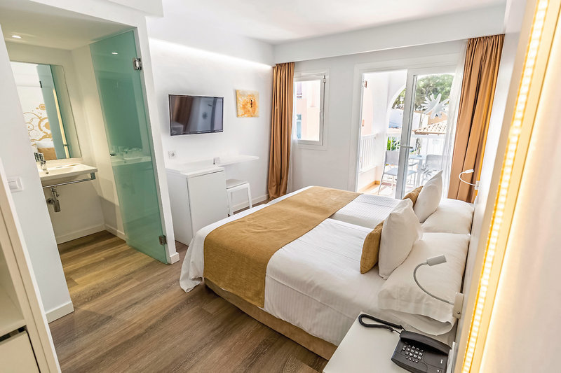 R2 Bahia Cala Ratjada Design Hotel 3