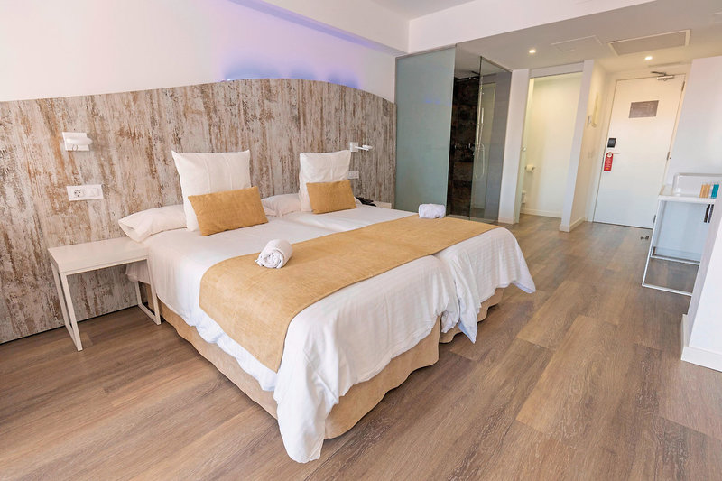 R2 Bahia Cala Ratjada Design Hotel 7