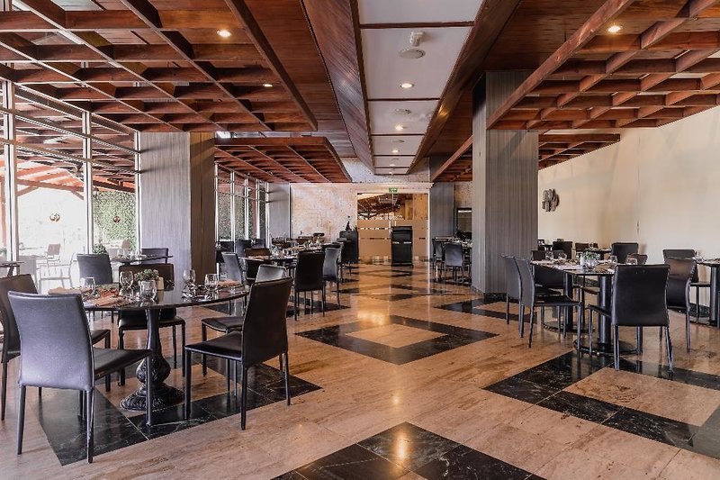 Dominican Fiesta Hotel & Casino 1 - Bar