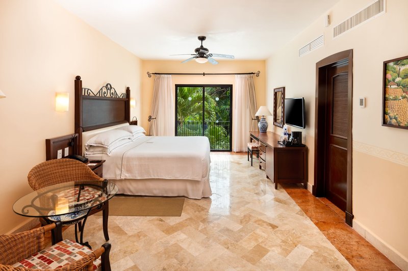 Occidental Cozumel  13