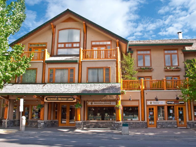 Brewster Mountain Lodge 4
